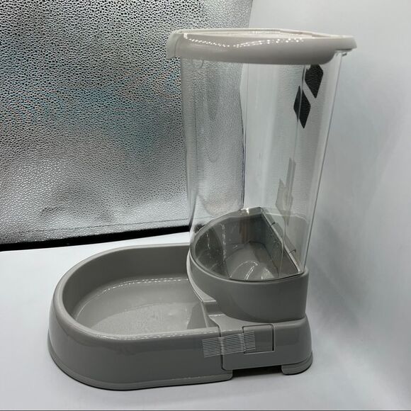 Boots & Barkley Dog Feeder 5 pounds holder dispenser bowl plastic pop lock lid - Picture 2 of 6